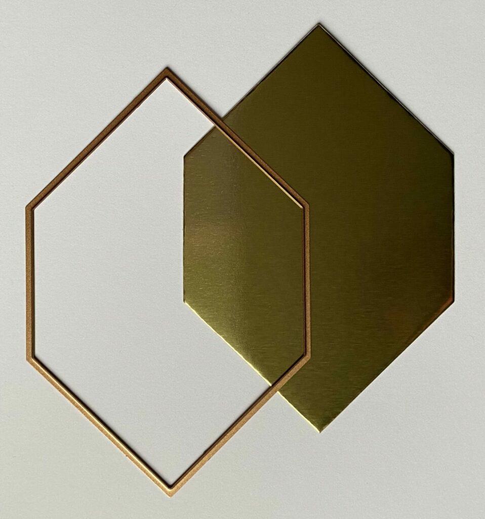 Die-cut gold hexi-gem